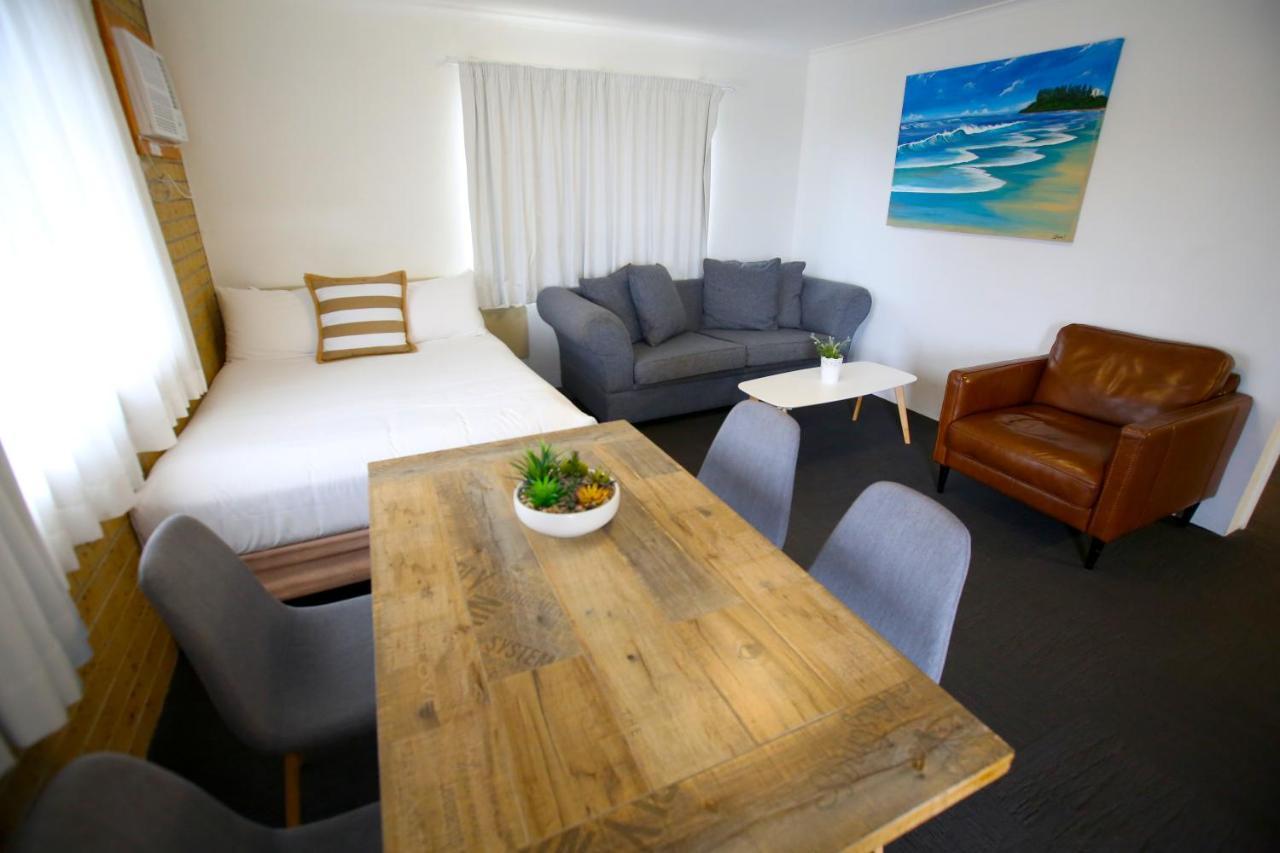 Tweed Harbour Motor Inn Tweed Heads Buitenkant foto